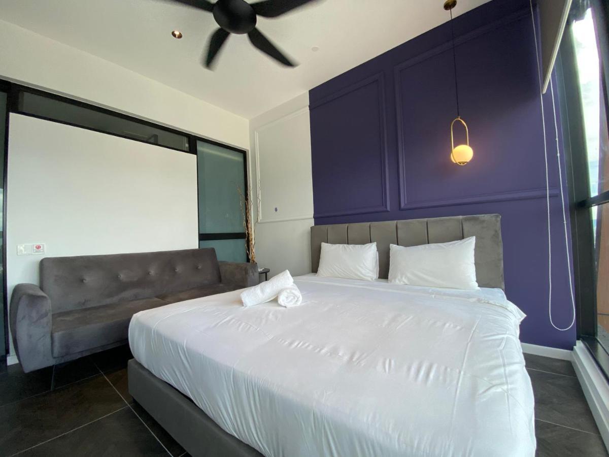 Infini Suites@ Scarletz Klcc